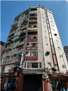 鄰近世界觀光大廈社區推薦-金洋大樓，位於台北市中山區